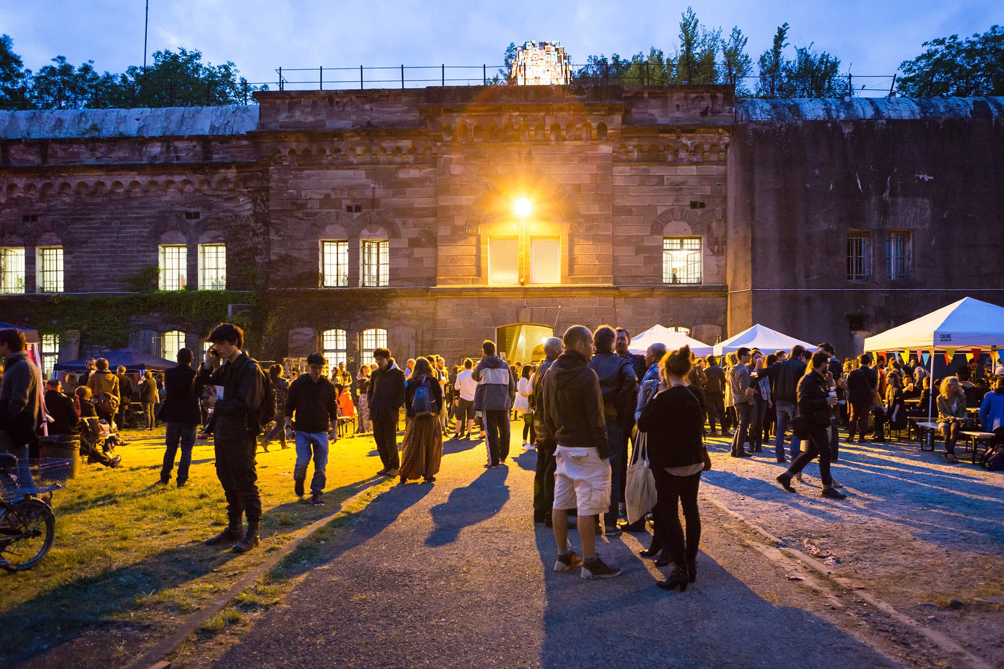 Vernissage des Ateliers Ouverts 2016 au Bastion (Photo : Alex Flores/Ateliers Ouverts/DR)