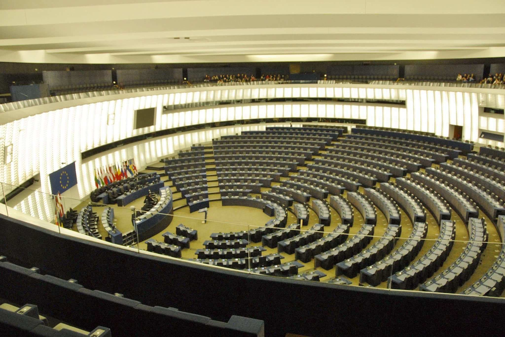 Que se passe-t-il au Parlement européen en dehors des sessions ? Le mystère.