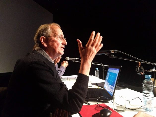 Patrick Richardet a bien su saisir son public avec ses théories sur les cancers du Linky... (Photo PF / Rue89 Strasbourg / cc)