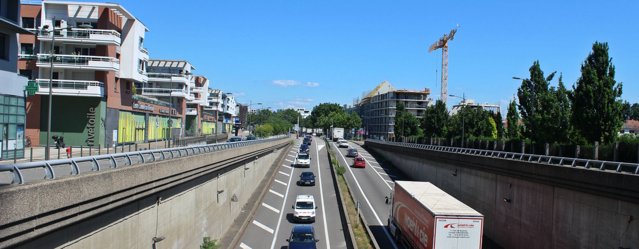 Pour « apaiser » l’avenue du Rhin, la municipalité pourrait réduire la circulation des voitures à l’horizon 2030