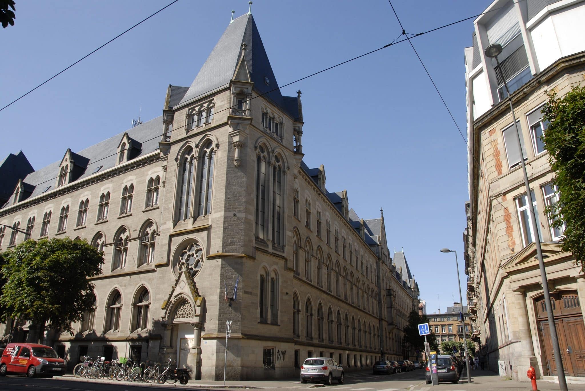 En 1971, le gang des Lyonnais réussissait le « casse du siècle » à l’Hôtel des Postes de Strasbourg