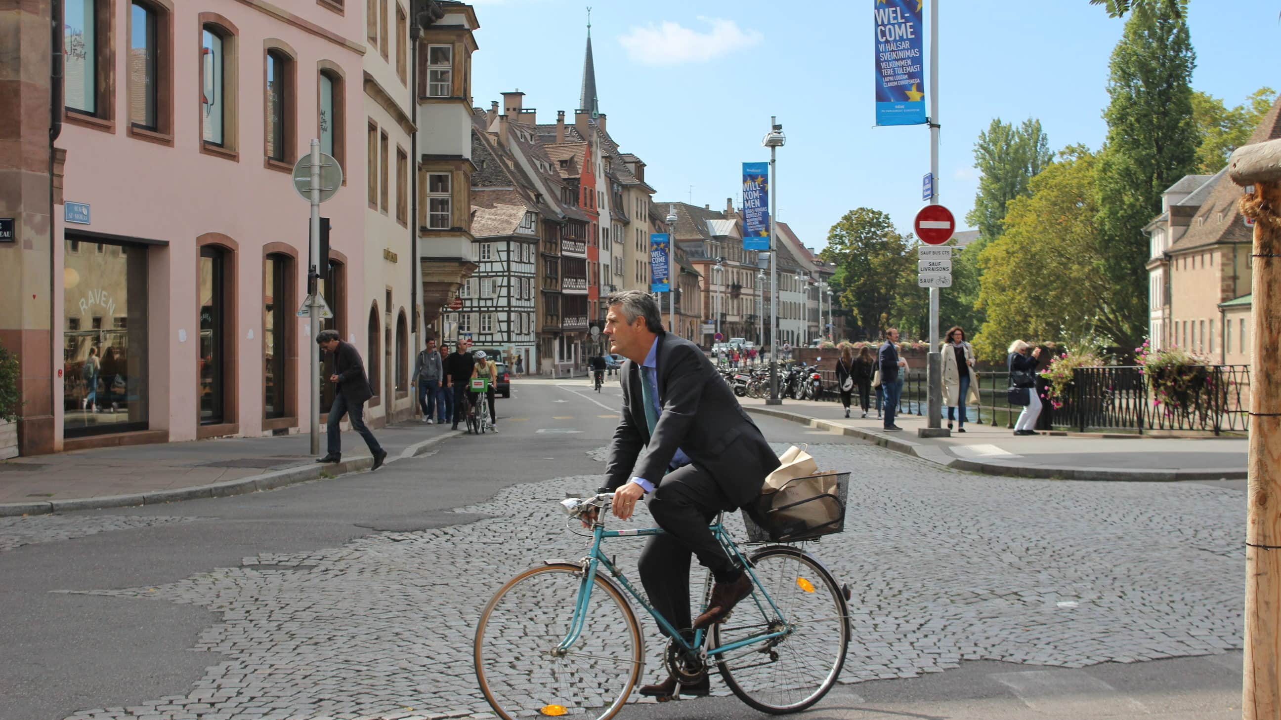 Les cyclistes attendent toujours leur grand contournement du centre