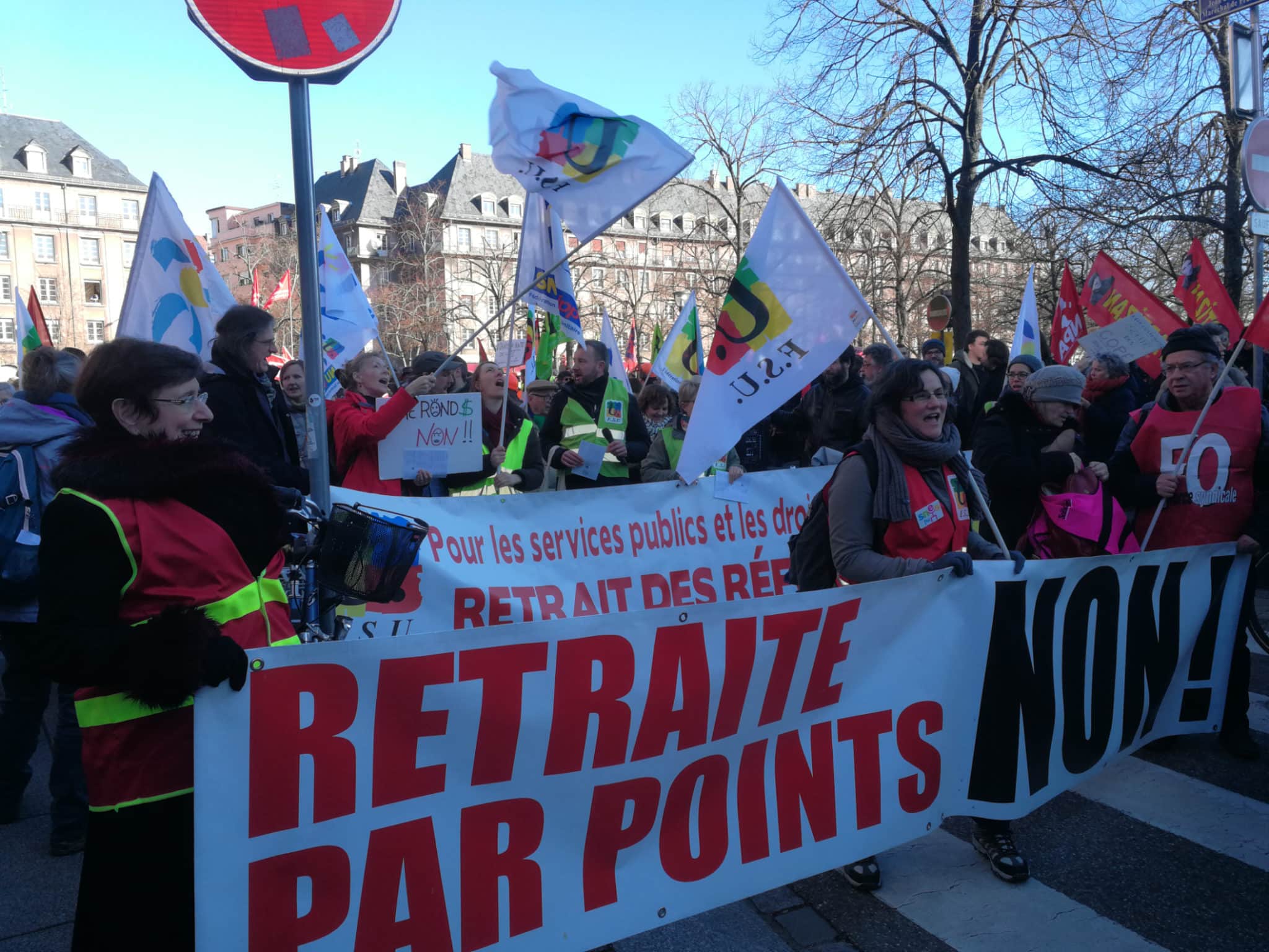 Plus de 2 000 personnes toujours mobilisées contre la réforme des retraites