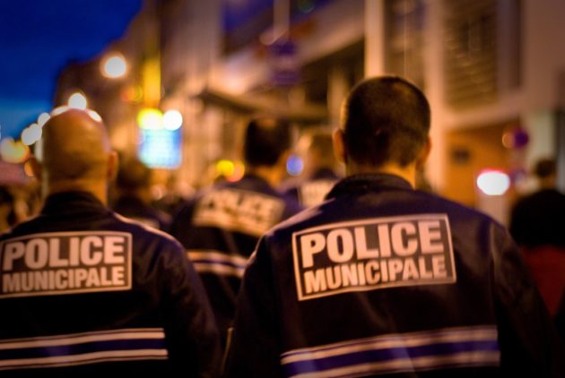 Le recrutement de policiers municipaux expérimenté est très compliqué selon le maire de Bischheim (Photo Damien Roué / Flickr / cc)