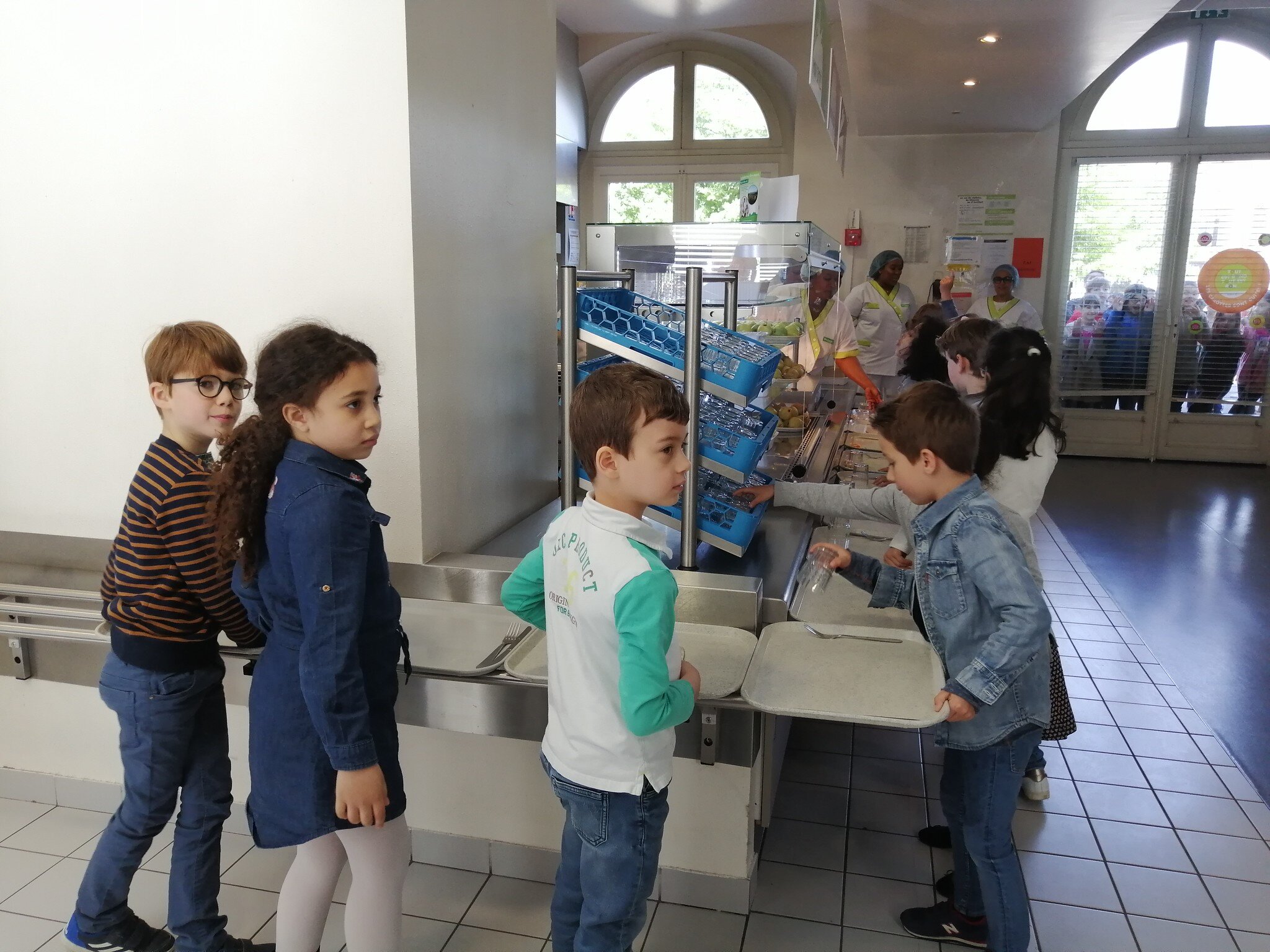 Dans huit écoles des quartiers de Strasbourg, les enfants contraints de manger froid