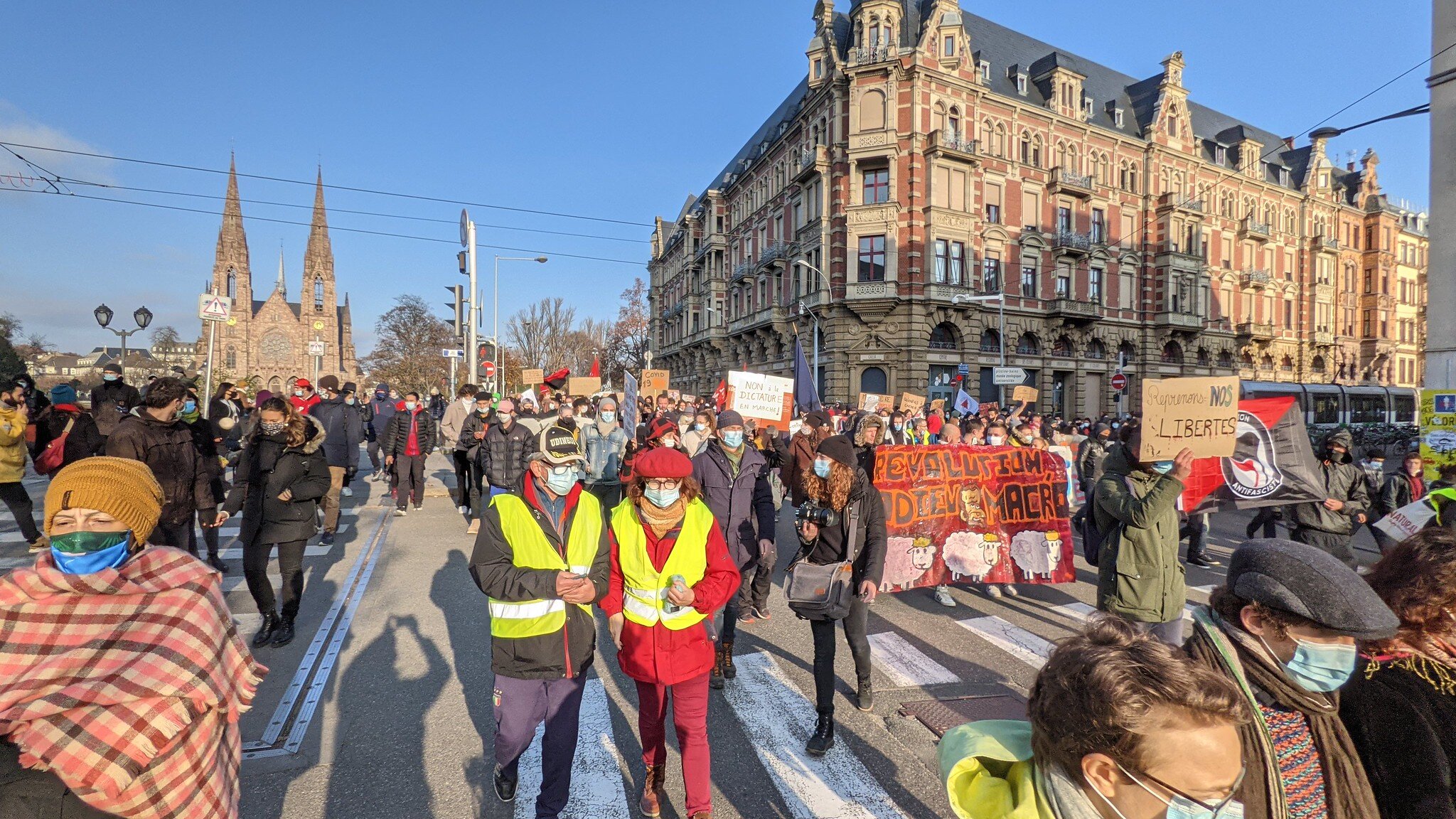 Une manifestation de 24h ce week-end pour protester contre les mesures sécuritaires et sanitaires