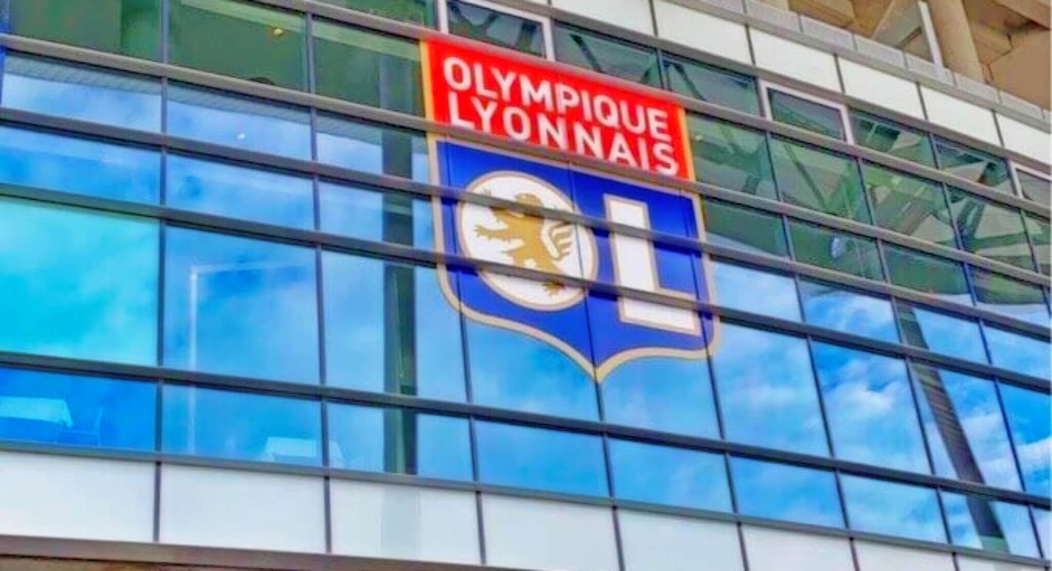 Face à un Olympique Lyonnais offensif, la défense du Racing doit se réveiller