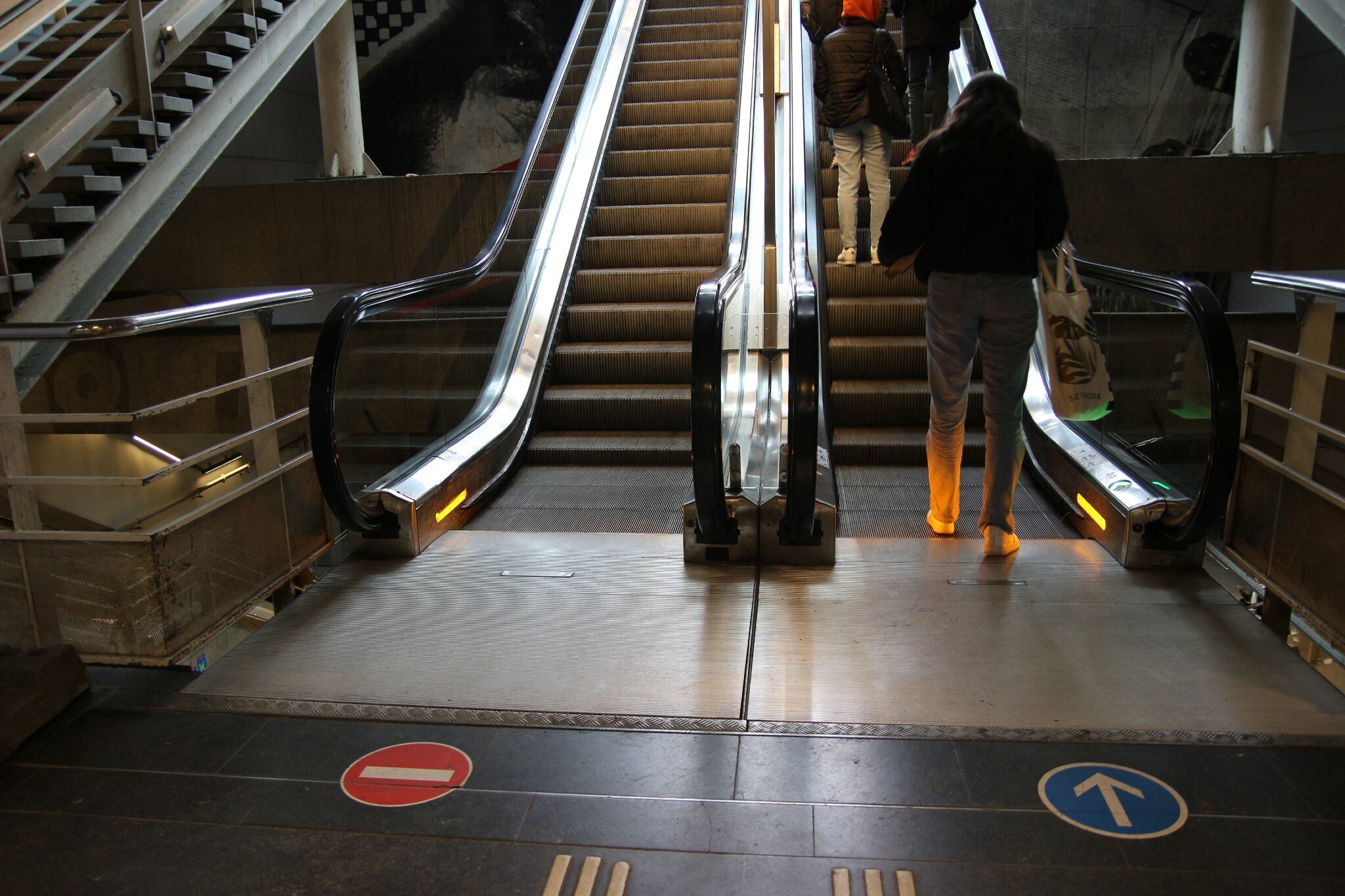 escalators gare centrale