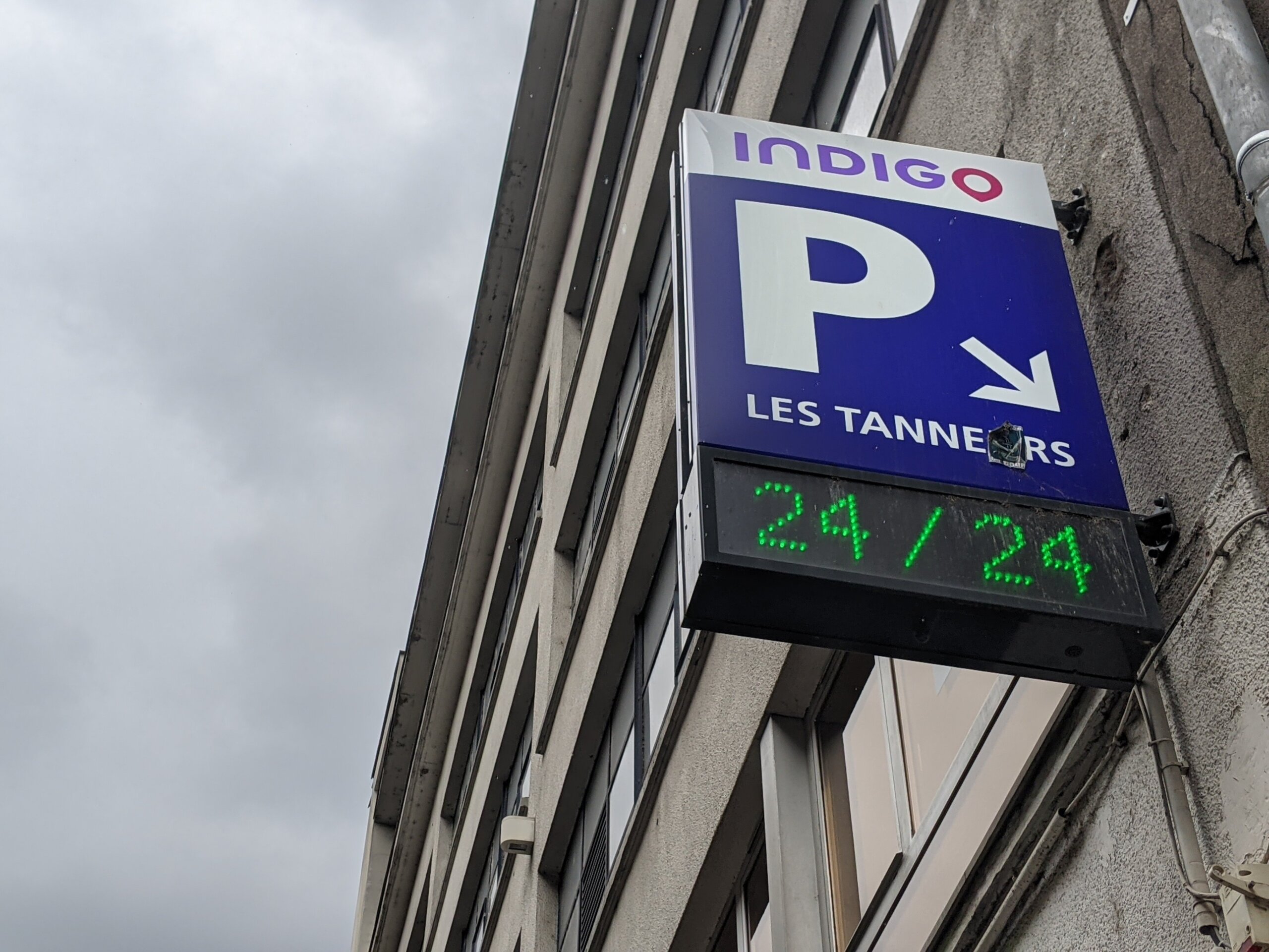 Racheté, le parking de la rue du Fossé-des-Tanneurs sera transformé en bureaux