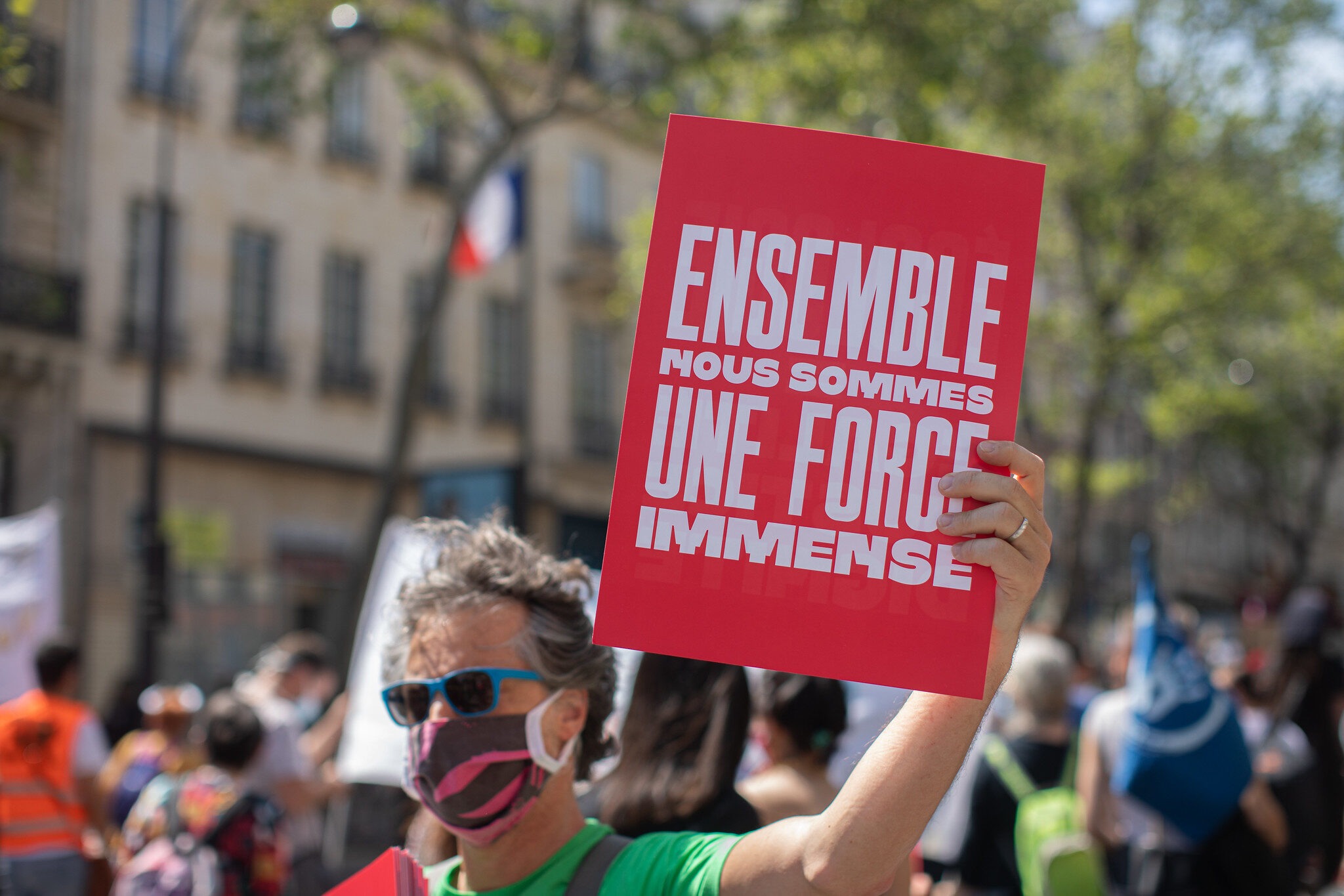 « Militants socialistes, nous refusons la division actuelle qui conduit à notre effacement »