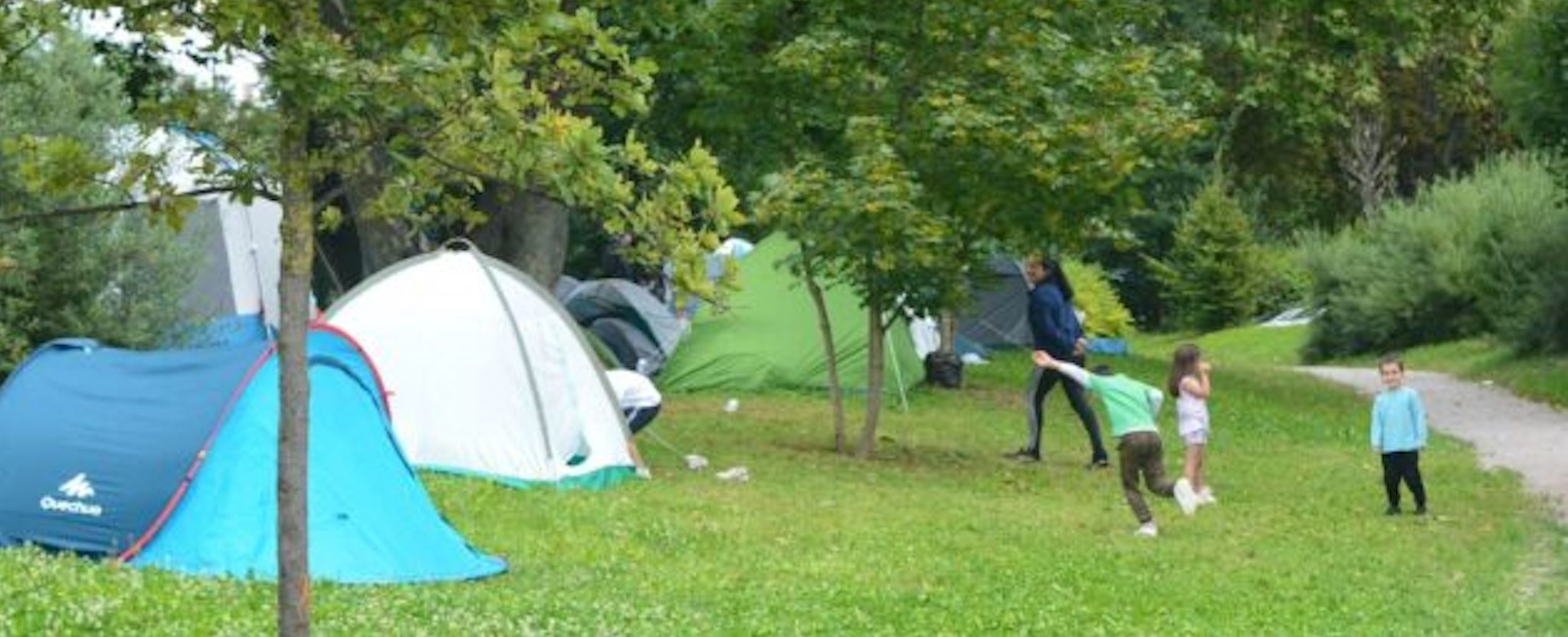 Les riverains du camp de Montagne Verte choqués par l’abandon des réfugiés