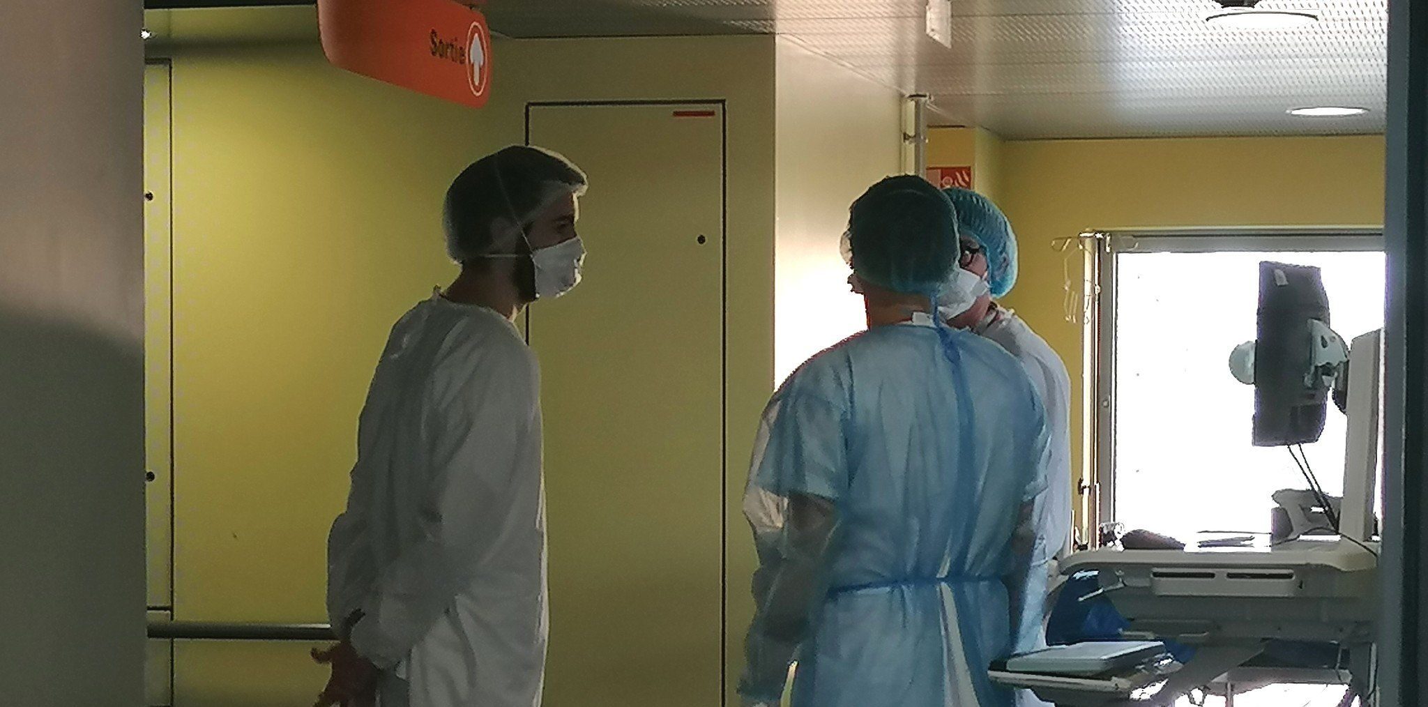 Dans le service de neurochirurgie, la débrouille pour éviter la fermeture d’une unité