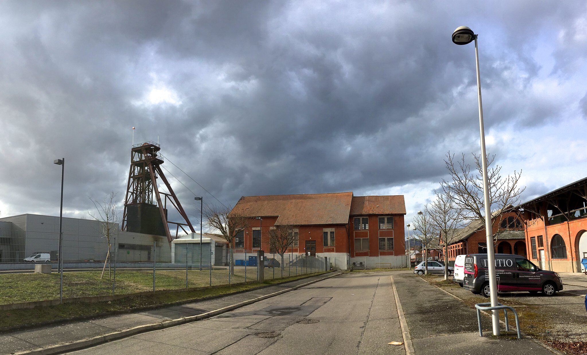 À Stocamine, les premiers travaux de confinement des déchets toxiques suspendus par la justice