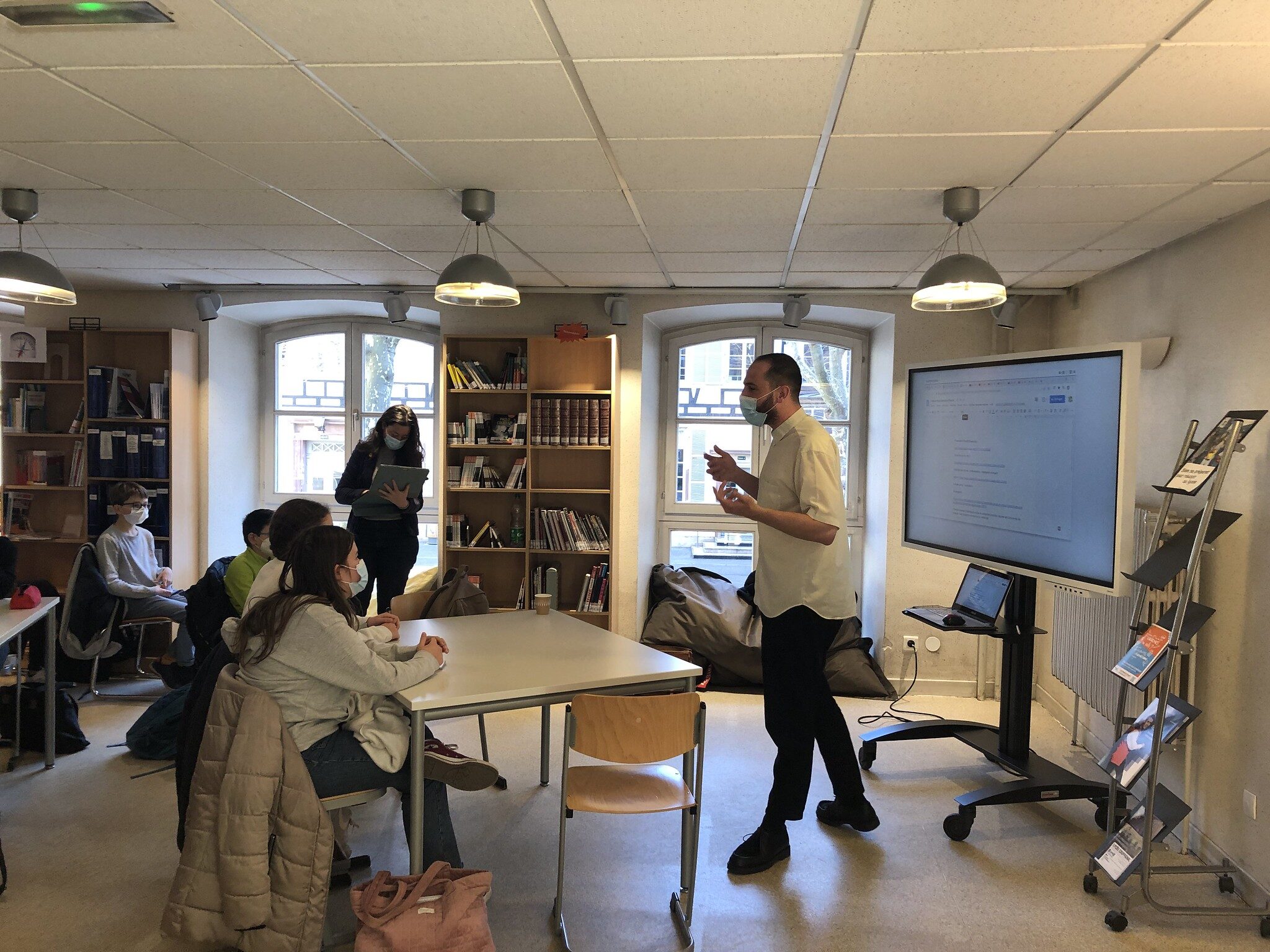 Rue89 Strasbourg sensibilise les collégiens à la valeur de l’information