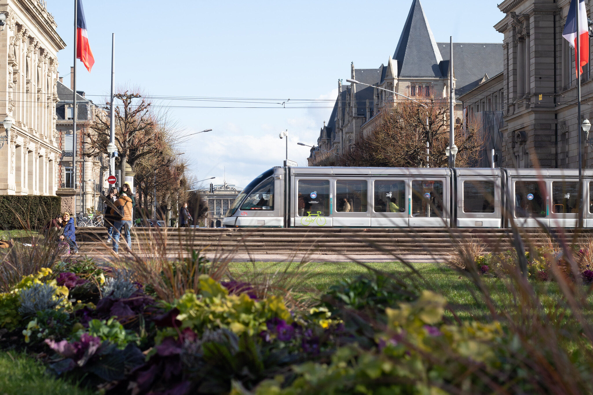 Trams et bus gratuits mardi à cause d’un nouveau pic d’ozone