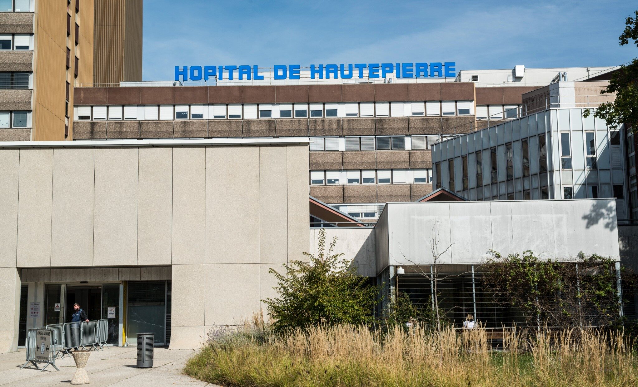 À bout, les internes en chirurgie orthopédique de l’hôpital de Strasbourg cessent le travail