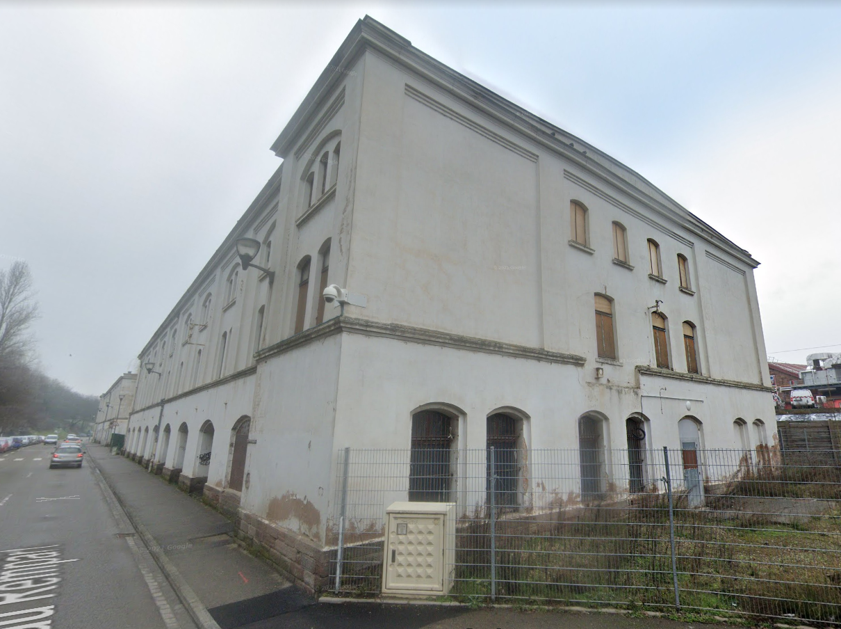 En juin, le Wagon Souk déménage rue des Remparts, derrière la gare