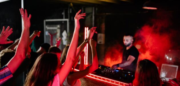 Restrictions et contrôles lors de la Fête de la musique mais la vente d&rsquo;alcool à emporter autorisée