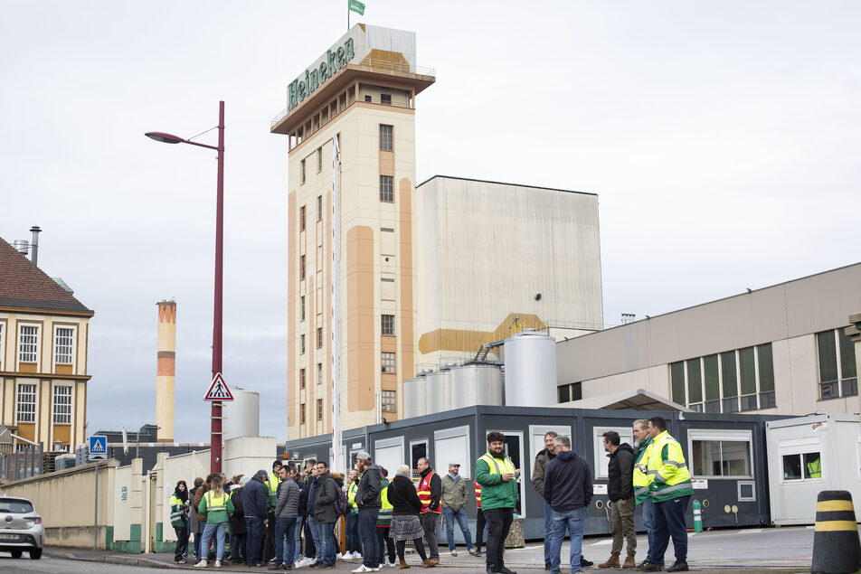 Heineken : la production à l’arrêt, les salariés en grève contre la fermeture de l’usine