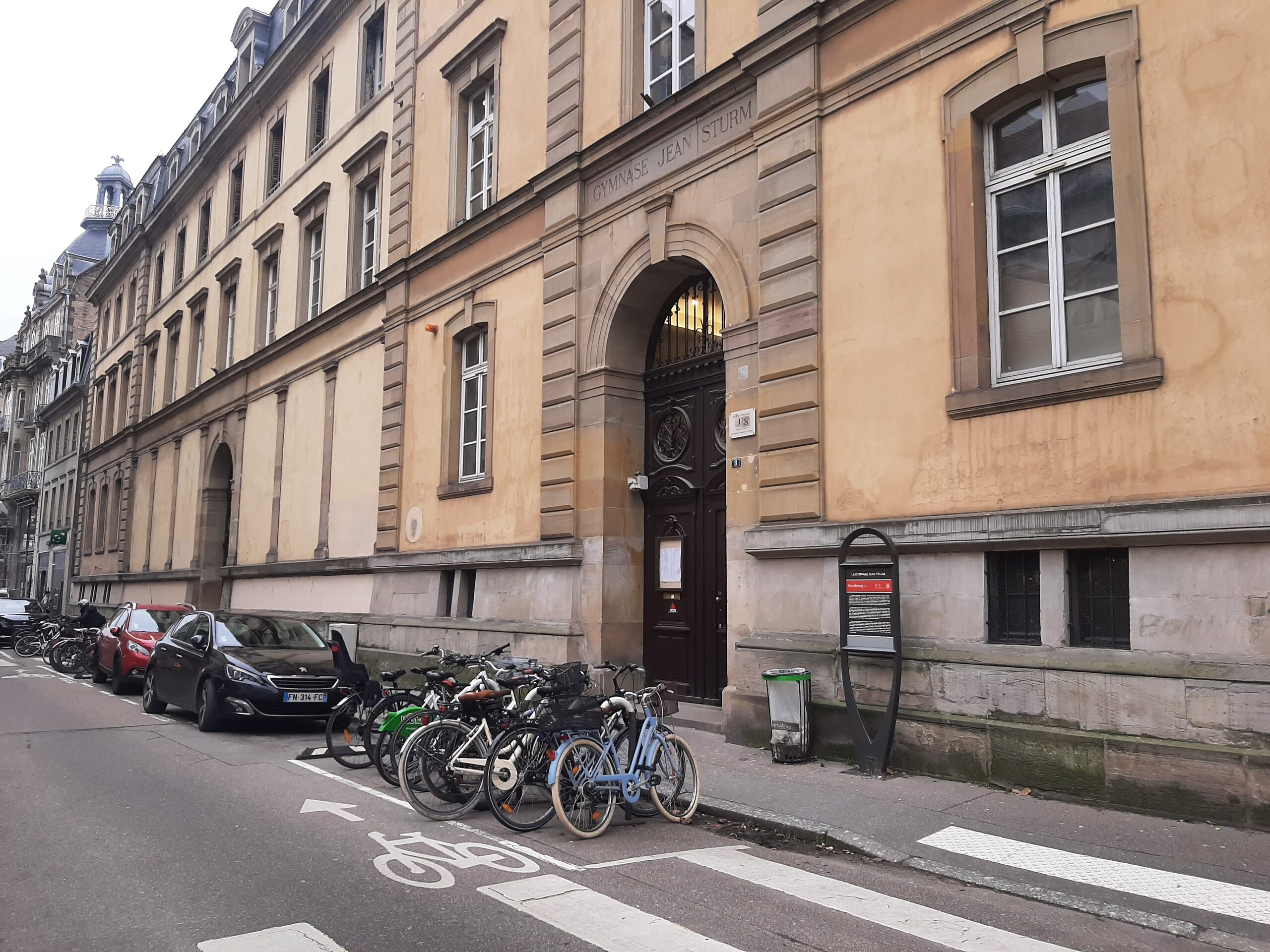 À Strasbourg, le lycée privé Jean Sturm négocie mal la fermeture de la section internationale