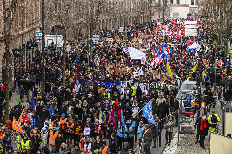 Grèves, opération escargot et manifestation contre la réforme des retraites prévues le 15 mars à Strasbourg