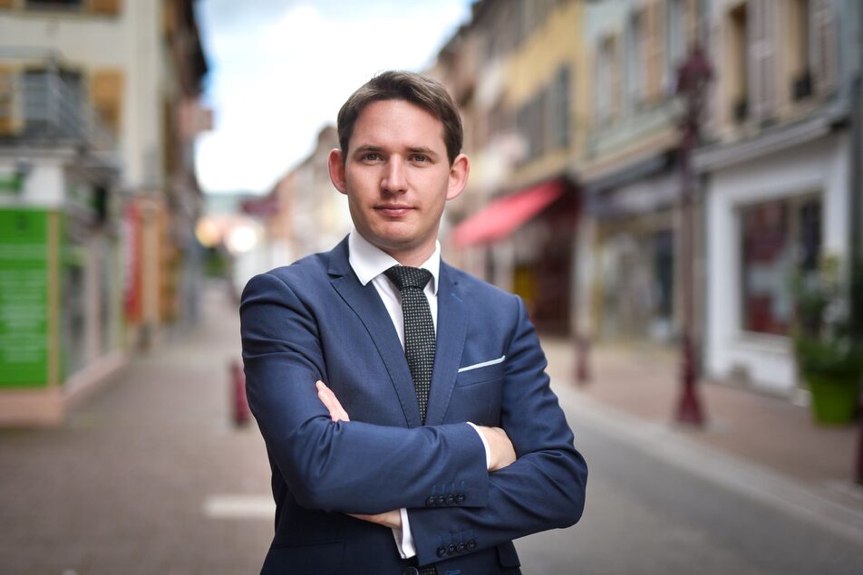 Raphaël Schellenberger, député LR alsacien, envisage de voter la motion de censure contre le gouvernement