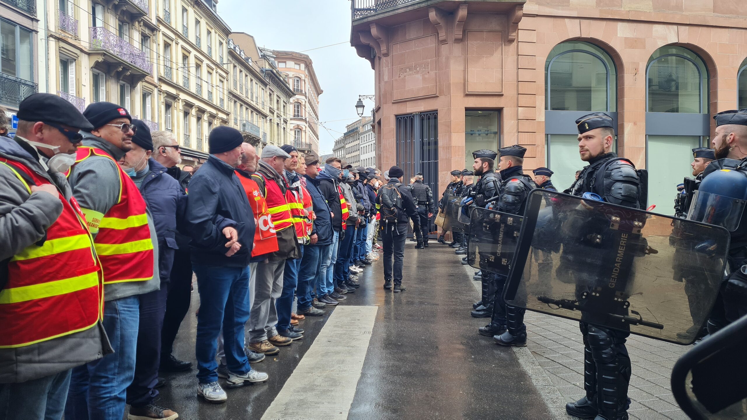 Services d’ordre syndicaux : « On a atteint un degré de tension qui ne repartira plus »