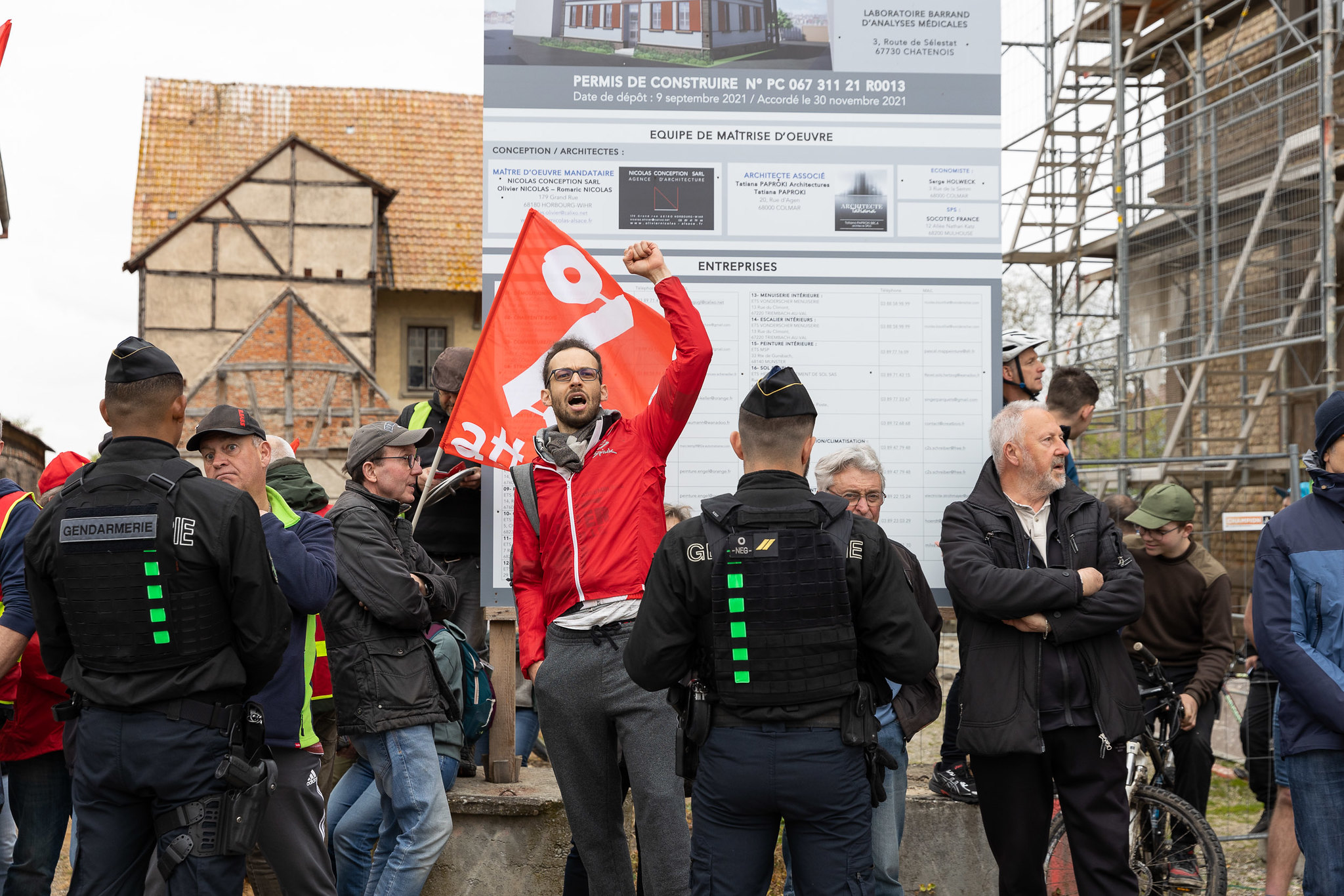 Des syndicats et le député Emmanuel Fernandes attaquent des interdictions de manifestation en justice