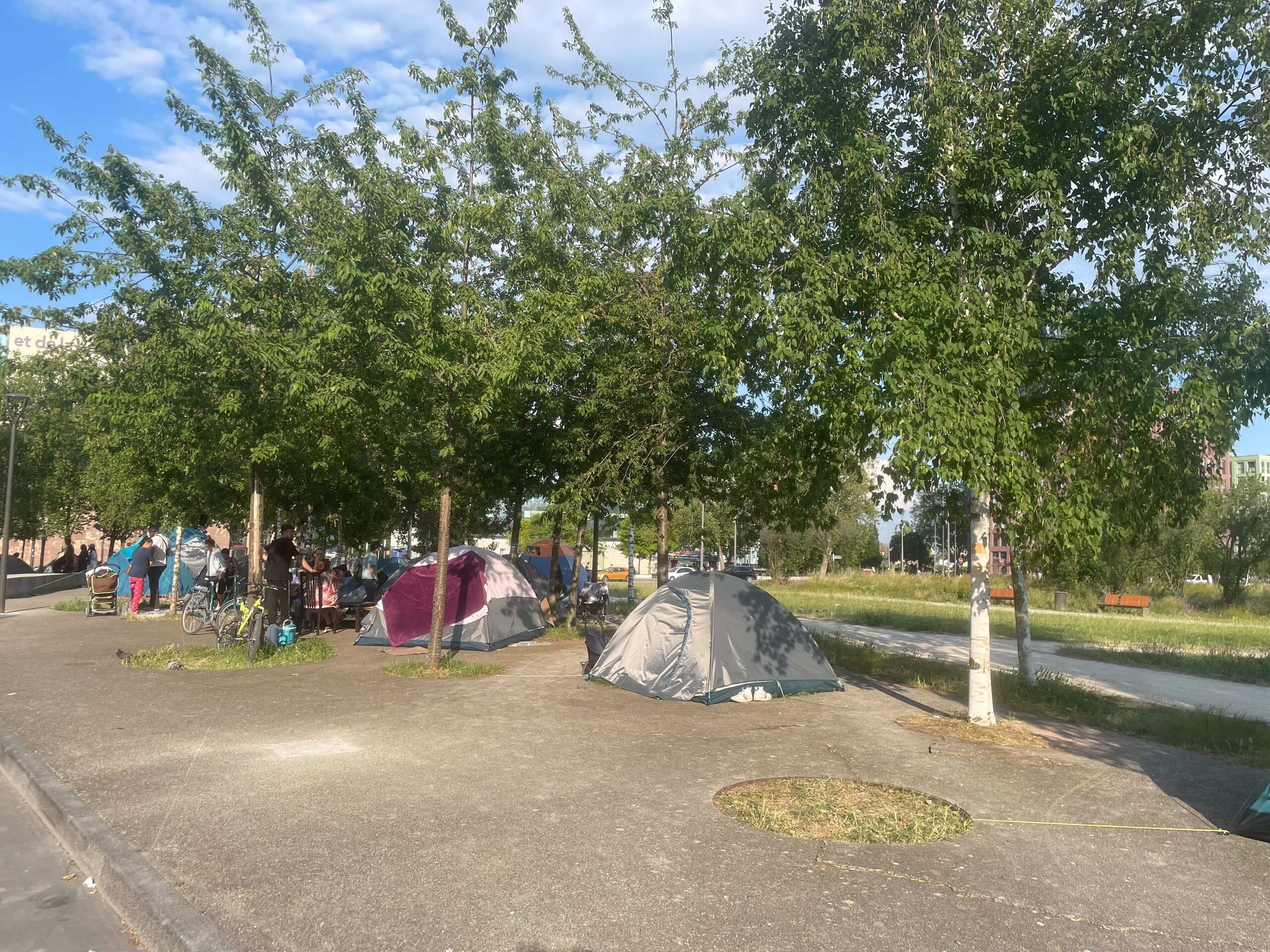 Pour la quatrième fois, la Ville demande l’évacuation du camp de l’Étoile au tribunal