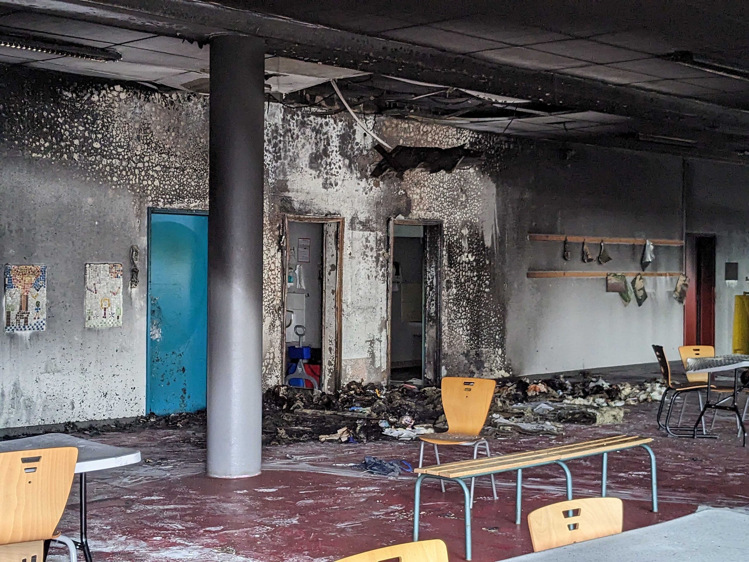 Après les émeutes, des habitants médusés : « On comprend la colère mais pas les écoles incendiées »