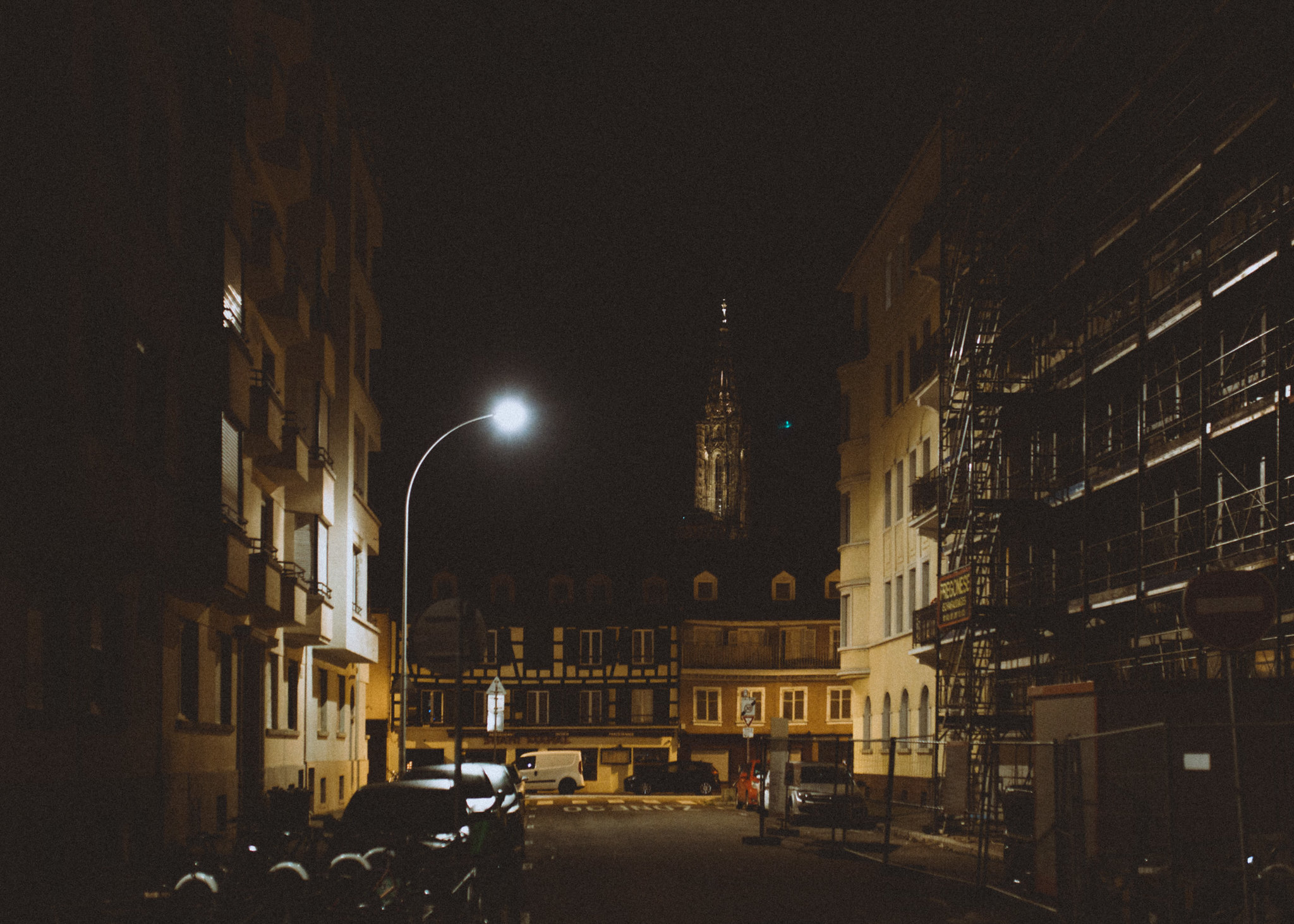 Nouvel an : interdictions de stationnement, couvre-feu et interruption du trafic CTS