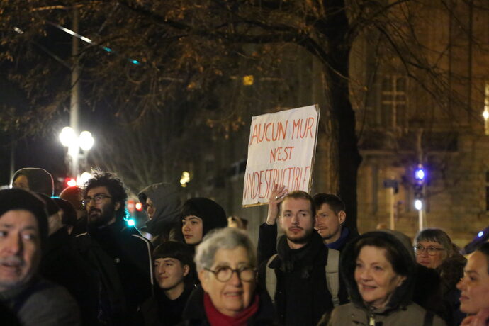 Aide sociales et recours juridiques : comment Strasbourg résiste à la loi sur l’immigration