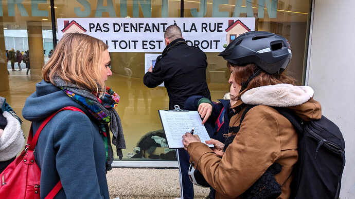 Des parents d’élèves se mobilisent pour héberger 120 enfants à la rue à Strasbourg