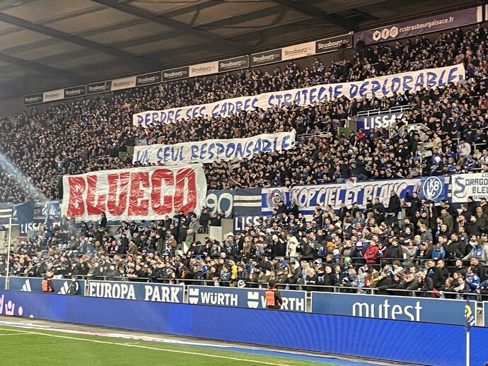 Les ultras du Racing manifestent contre BlueCo et la multipropriété dimanche 31 mars