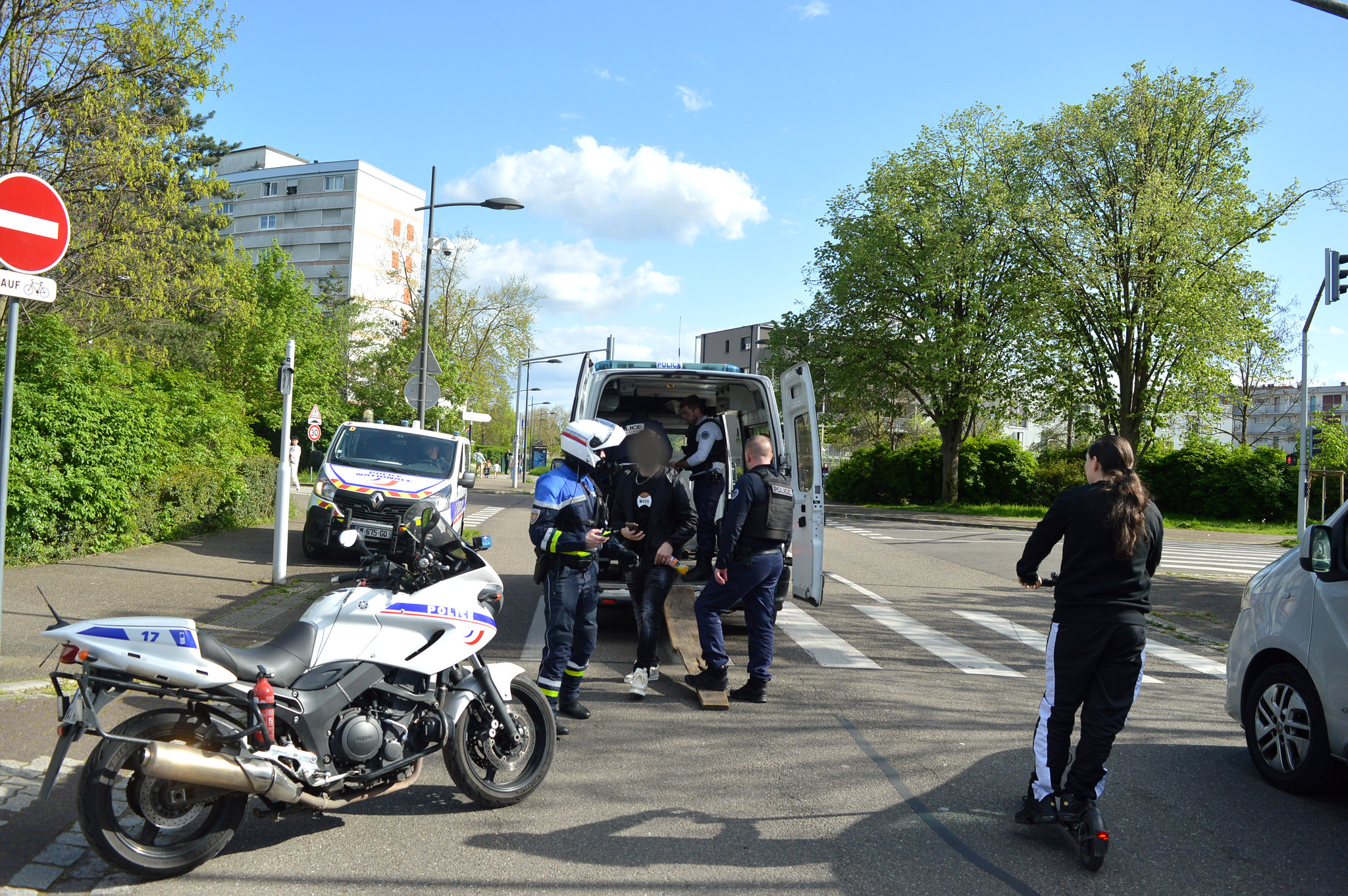 Au Neuhof, le jour de l’Aïd, « nos enfants sont filmés par un drone de la police »
