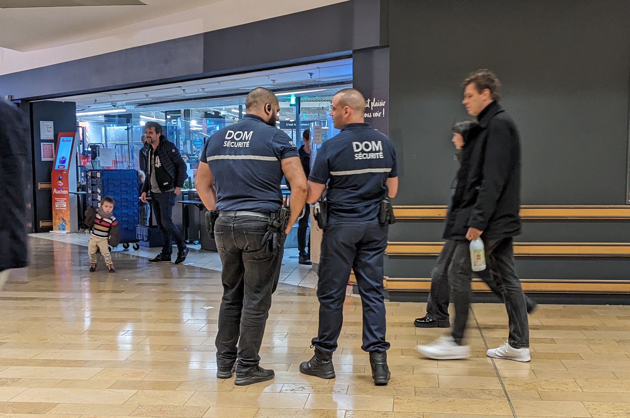 À l’approche des JO, des radiations illégales d’agents de sécurité