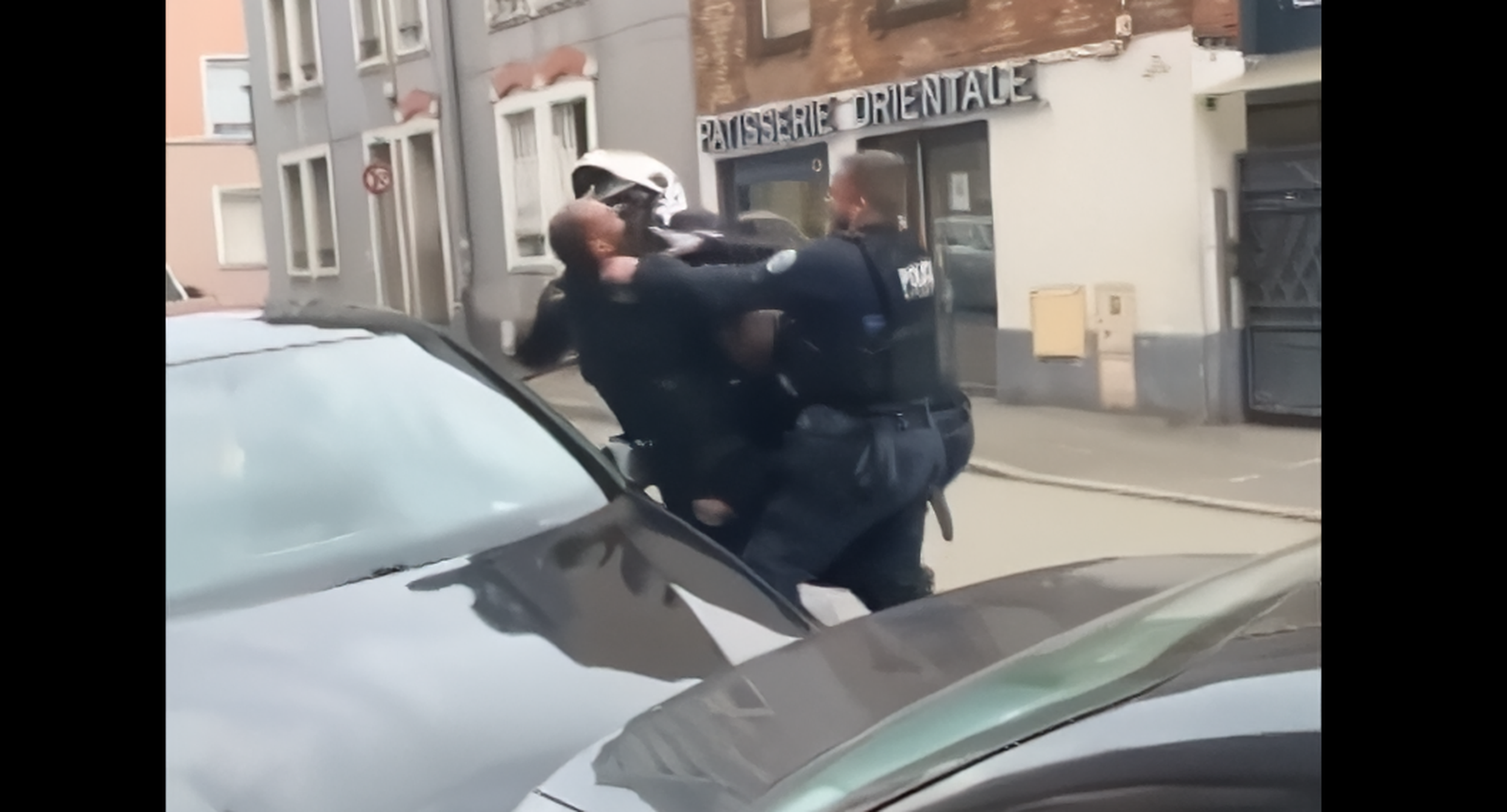 Une attaque à l’arme blanche à Mulhouse a fait un mort et deux blessés samedi 22 février