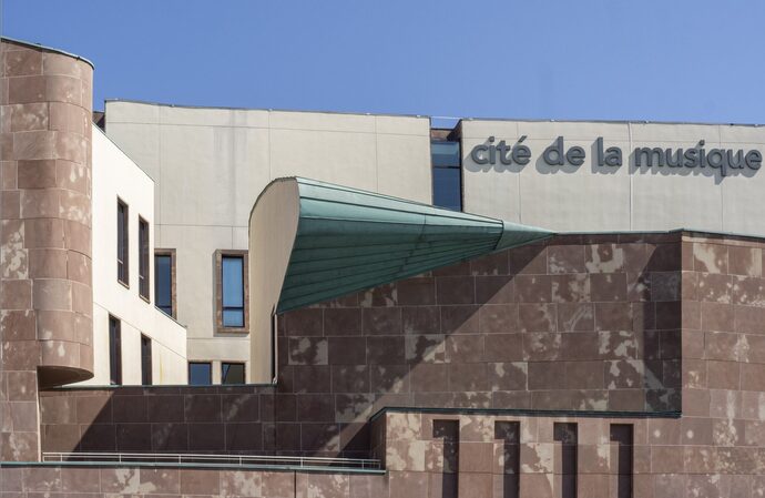 Mis à l’écart en 2023, un professeur du conservatoire retrouve ses élèves