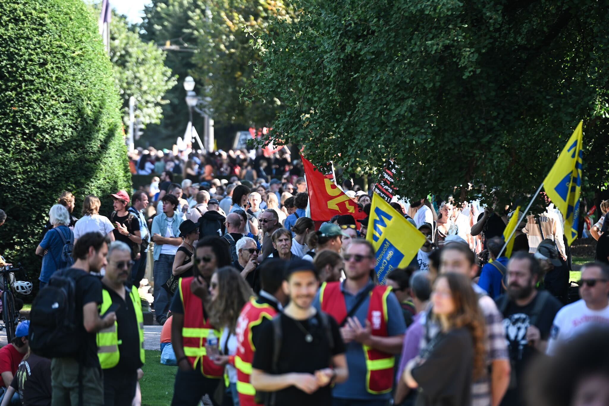 Mobilisation du 18 septembre : forces de l’ordre blindées et manifestation « réussie » selon la CGT