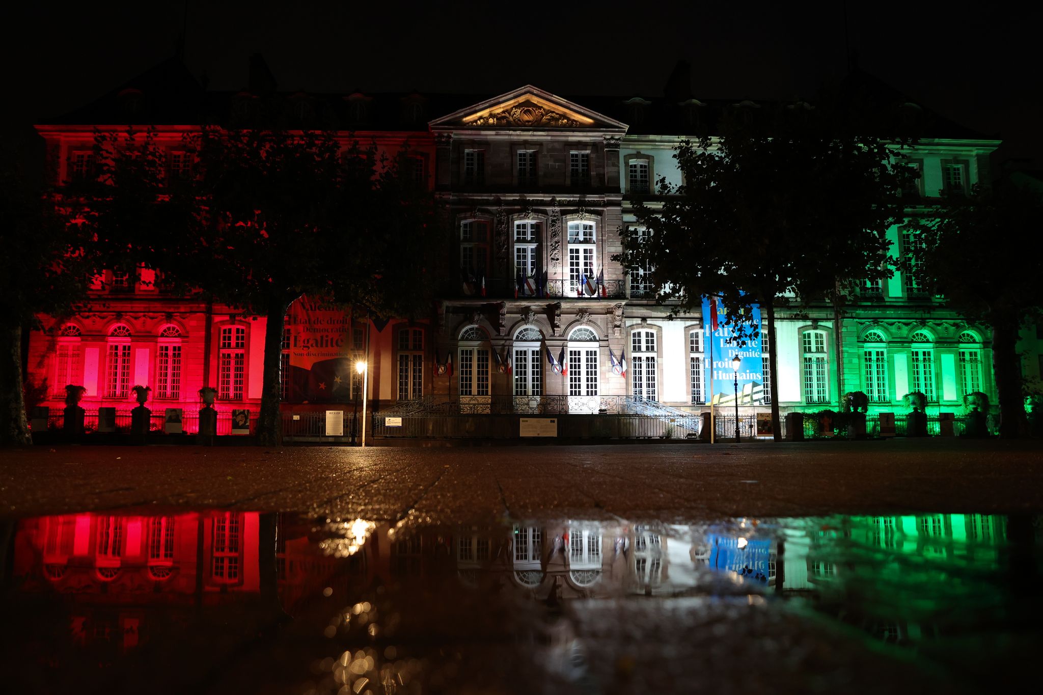 Reconnu comme un État par la France, les couleurs de la Palestine ont orné l’hôtel de ville de Strasbourg