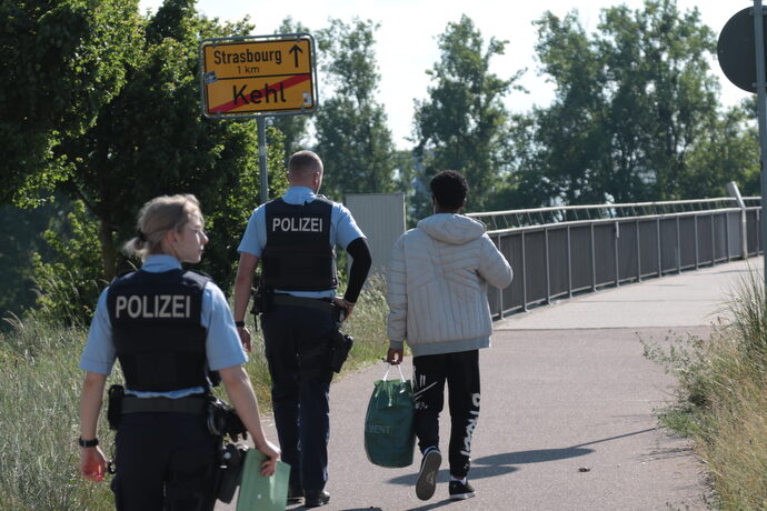 Les Jeunes Européens à Kehl contre les contrôles aux frontières
