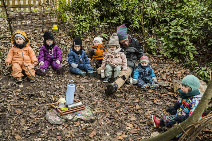 « S’il rentre sale tous les soirs, c’est très bien » : à Strasbourg, une crèche pour grandir en plein air