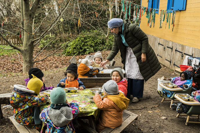 « S’il rentre sale tous les soirs, c’est très bien » : à Strasbourg, une crèche pour grandir en plein air
