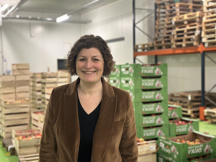 Jeanne Barseghian veut internaliser les repas scolaires et atteindre 75 % de bio