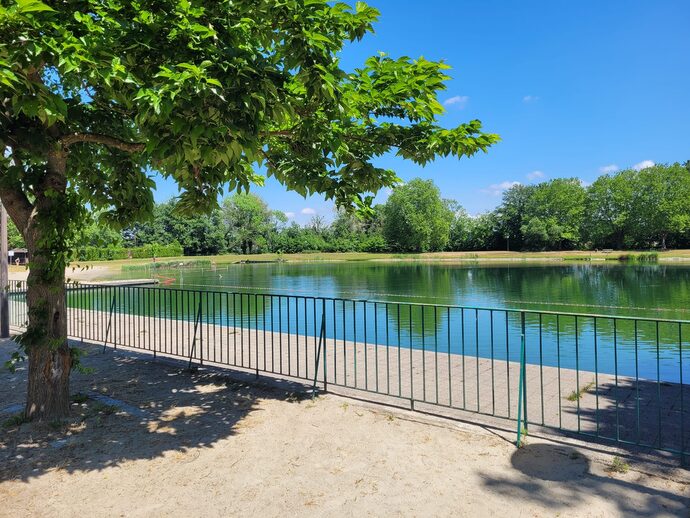 À Erstein, le maire déterminé à privatiser l&rsquo;accès au lac municipal