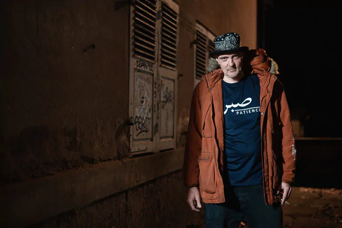 Champion de slam, Mosde le Baladin porte la « voix des écorchés vifs » à Strasbourg