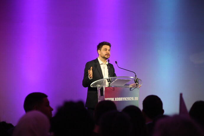 À l&rsquo;Aubette, les Insoumis raillent « l&rsquo;union des micro-partis » derrière Jeanne Barseghian